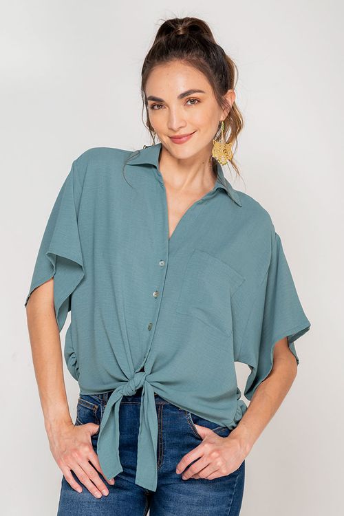 Blusa manga corta.