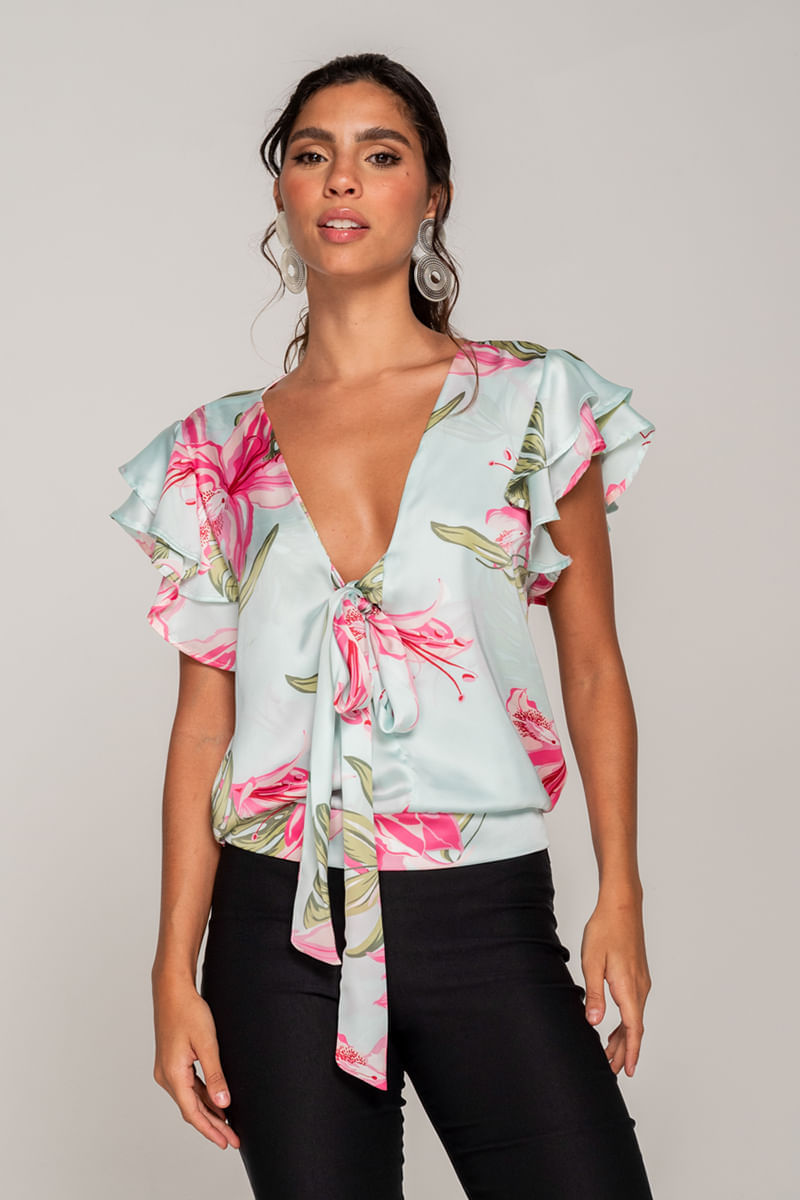 Blusa-anudada-estampada