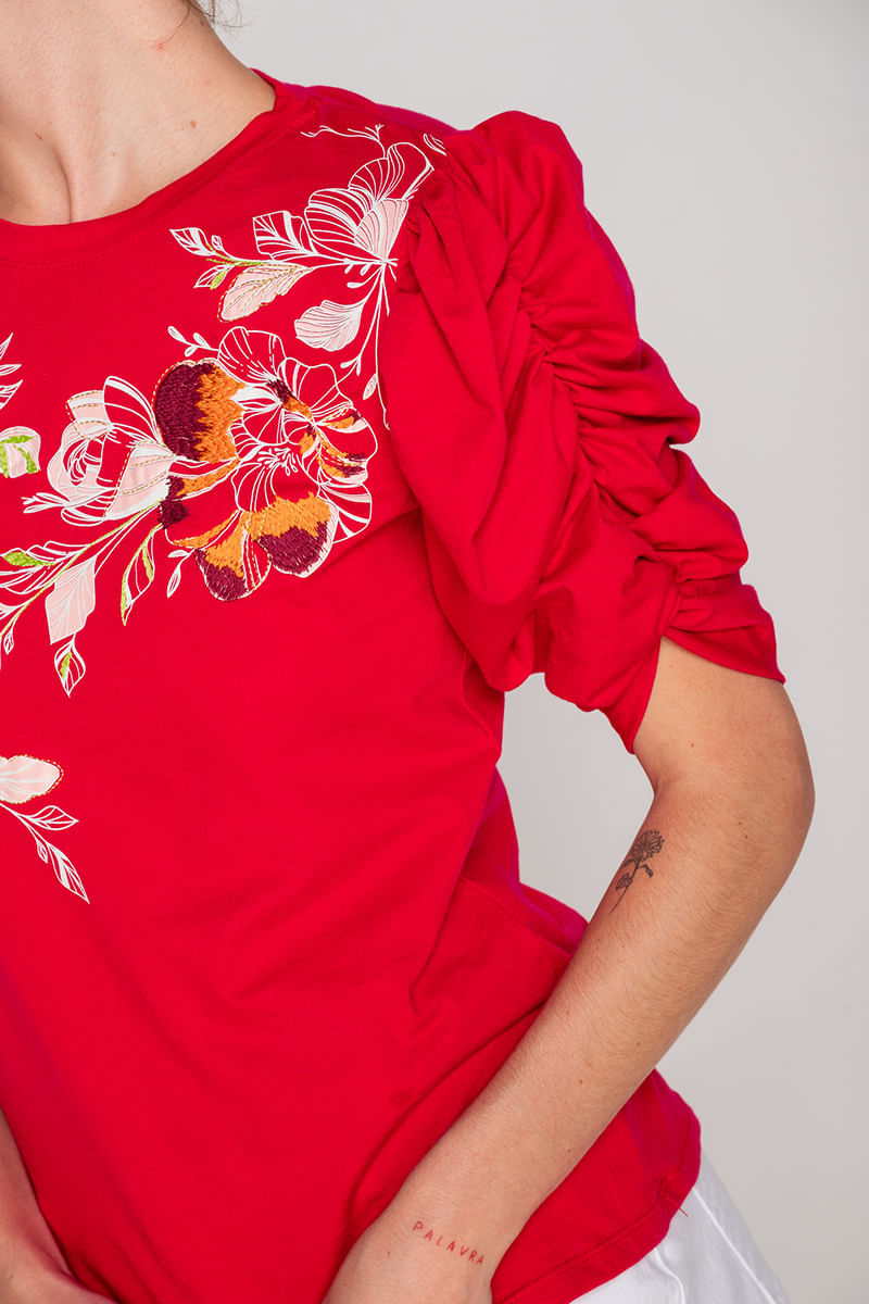 camiseta-manga-corta-bordada
