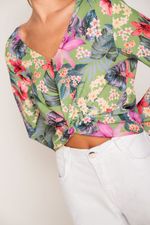 Blusa-anudada