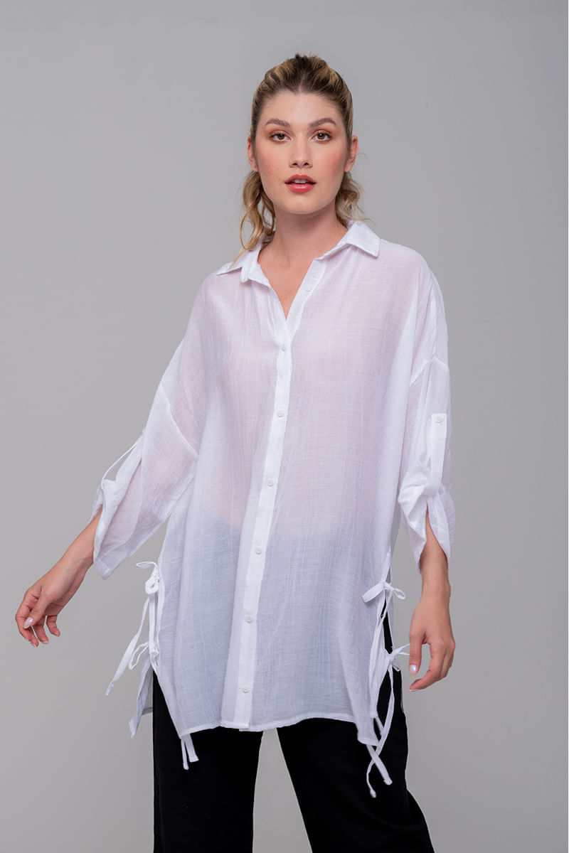 Camisa-con-aberturas