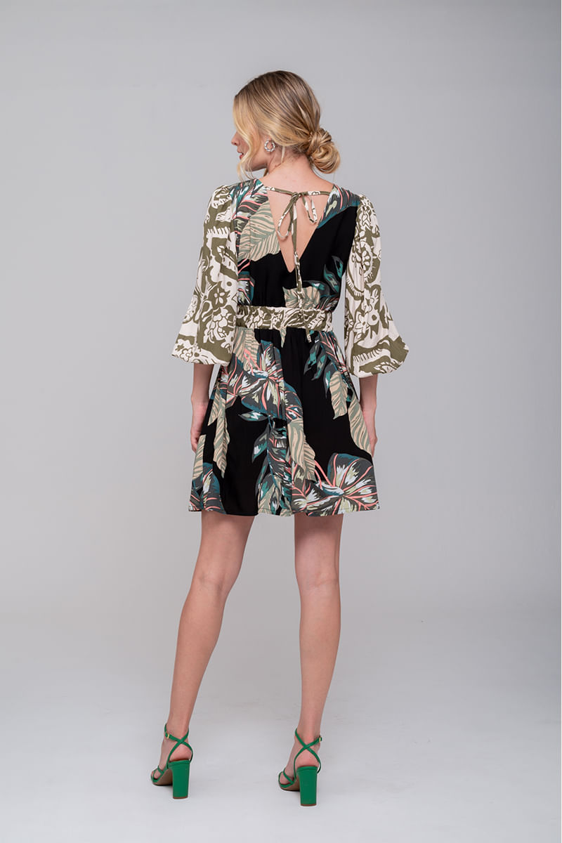 Vestido-corto-estampado