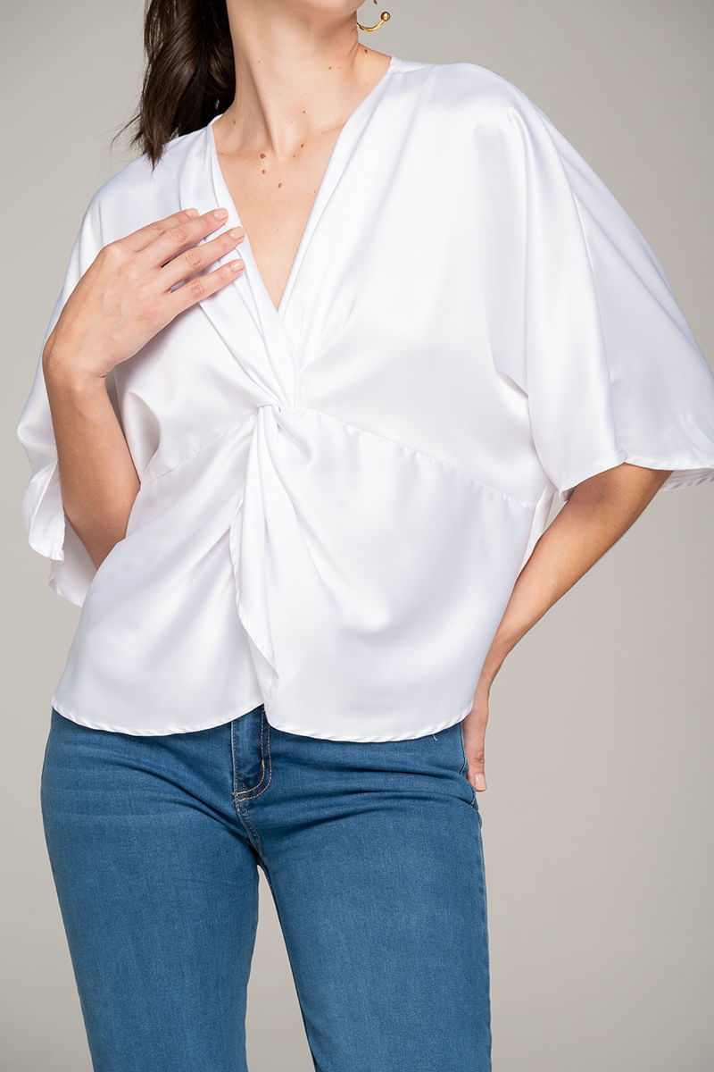 Blusa-anudada