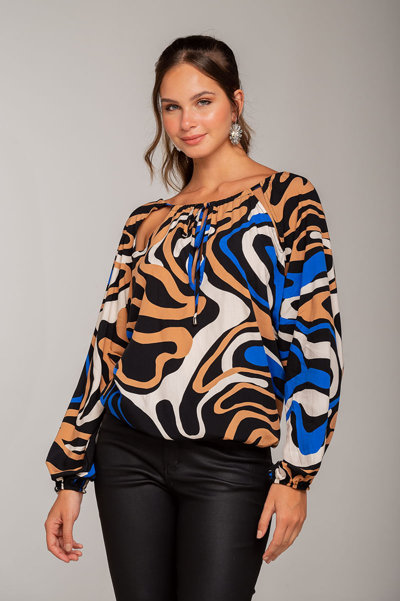 Blusa-con-cut-out