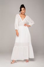 Maxi-vestido-largo-con-mangas-en-ojalillo